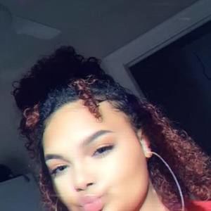 Meet your Posher, Kaylea